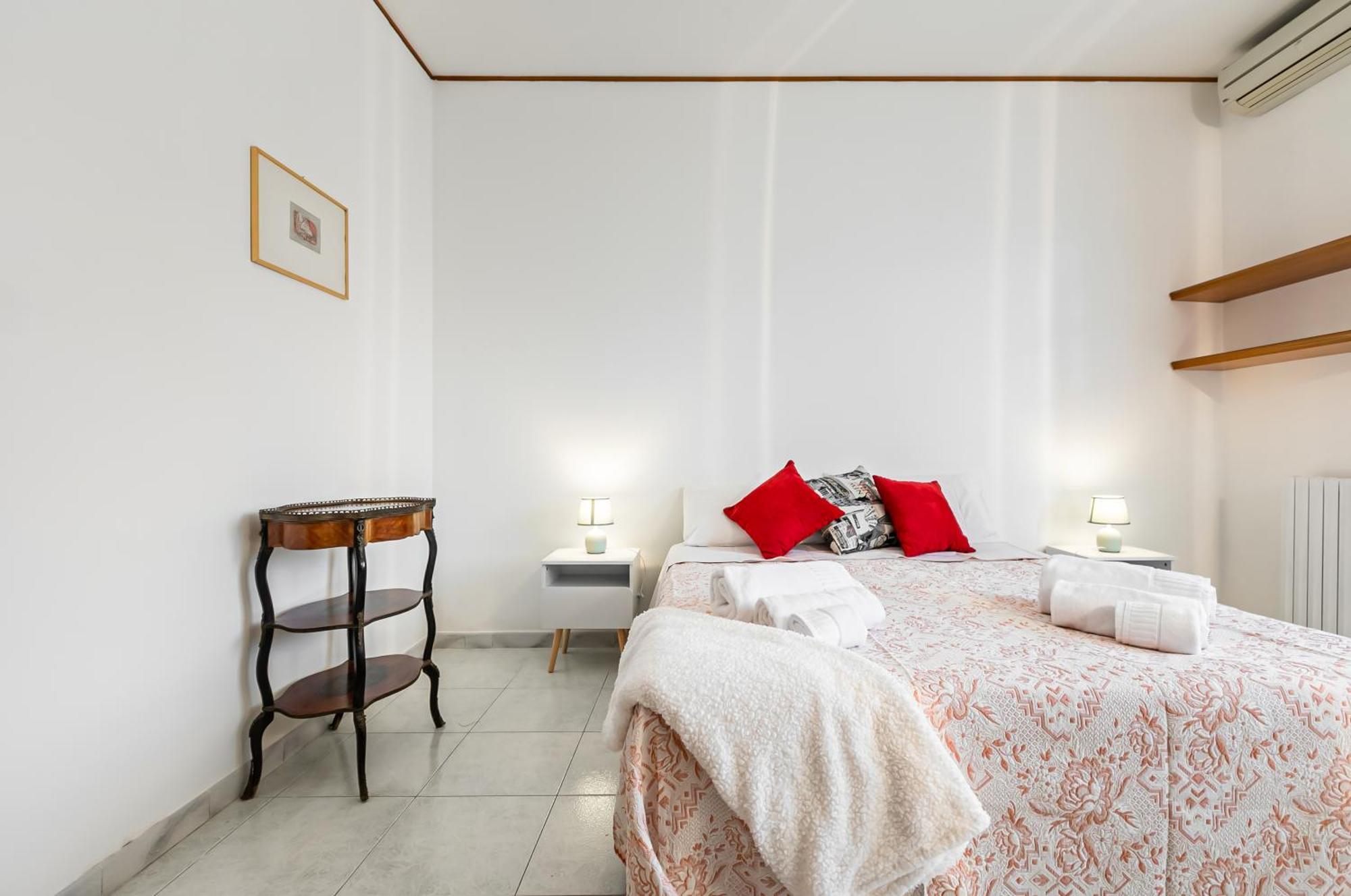 Palazzo Reale & Piazza Indipendenza Roomy Flat Palermo Ngoại thất bức ảnh