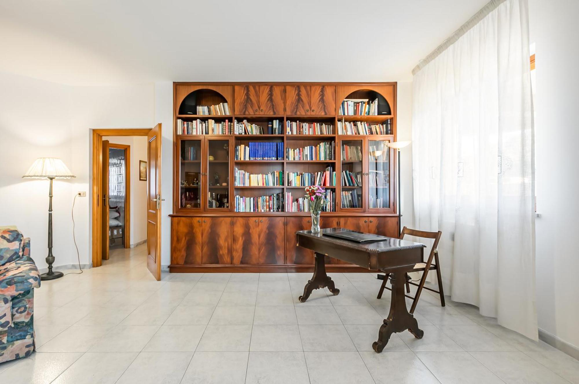 Palazzo Reale & Piazza Indipendenza Roomy Flat Palermo Ngoại thất bức ảnh