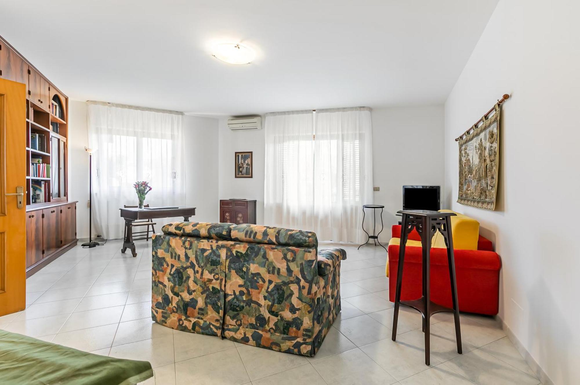 Palazzo Reale & Piazza Indipendenza Roomy Flat Palermo Ngoại thất bức ảnh